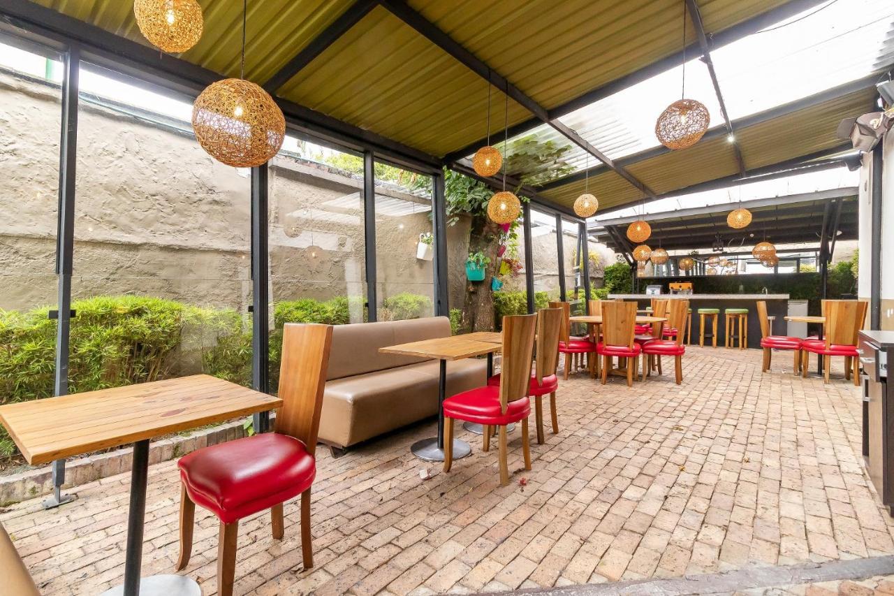 Ayenda Casa Kolping Hotell Bogotá Exteriör bild