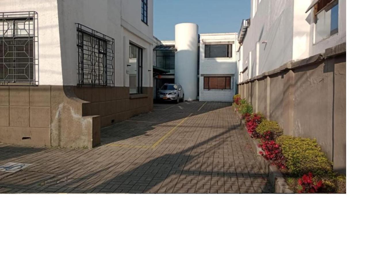 Ayenda Casa Kolping Hotell Bogotá Exteriör bild